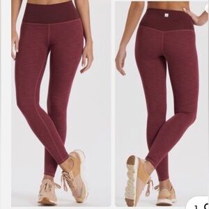 Vuori Burgundy Leggings